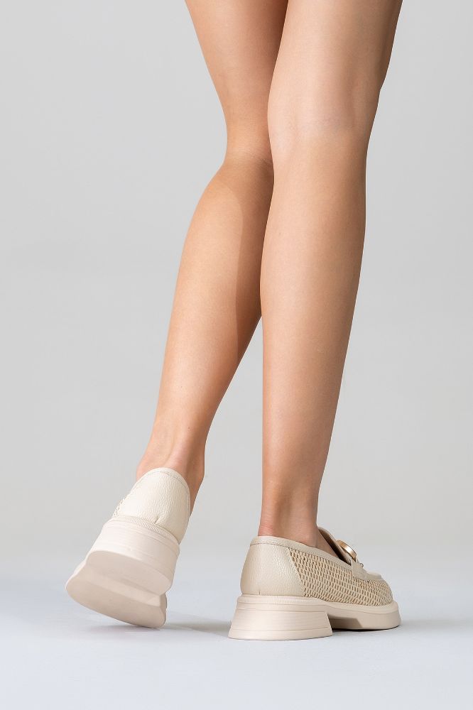 kadin-tokali-loafer-ayakkabi-BEJ HASIR-KYL2521007-0090643_0